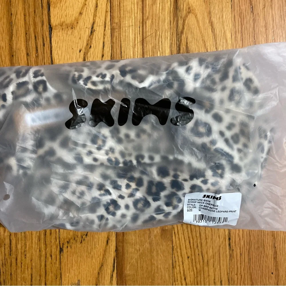 SKIMS Leopard Print One Piece Swimsuit M